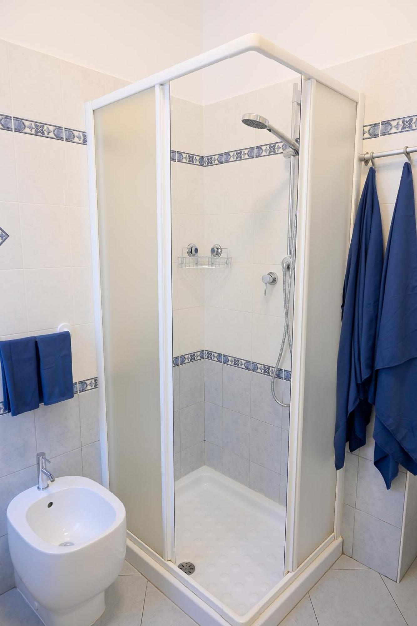 Tuliphouse Da Davide Apartment Bologna Luaran gambar